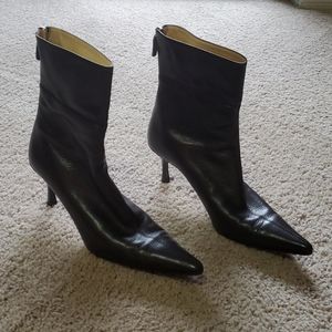 Authentic Gucci Brown Leather Zip Ankle Boots 9B